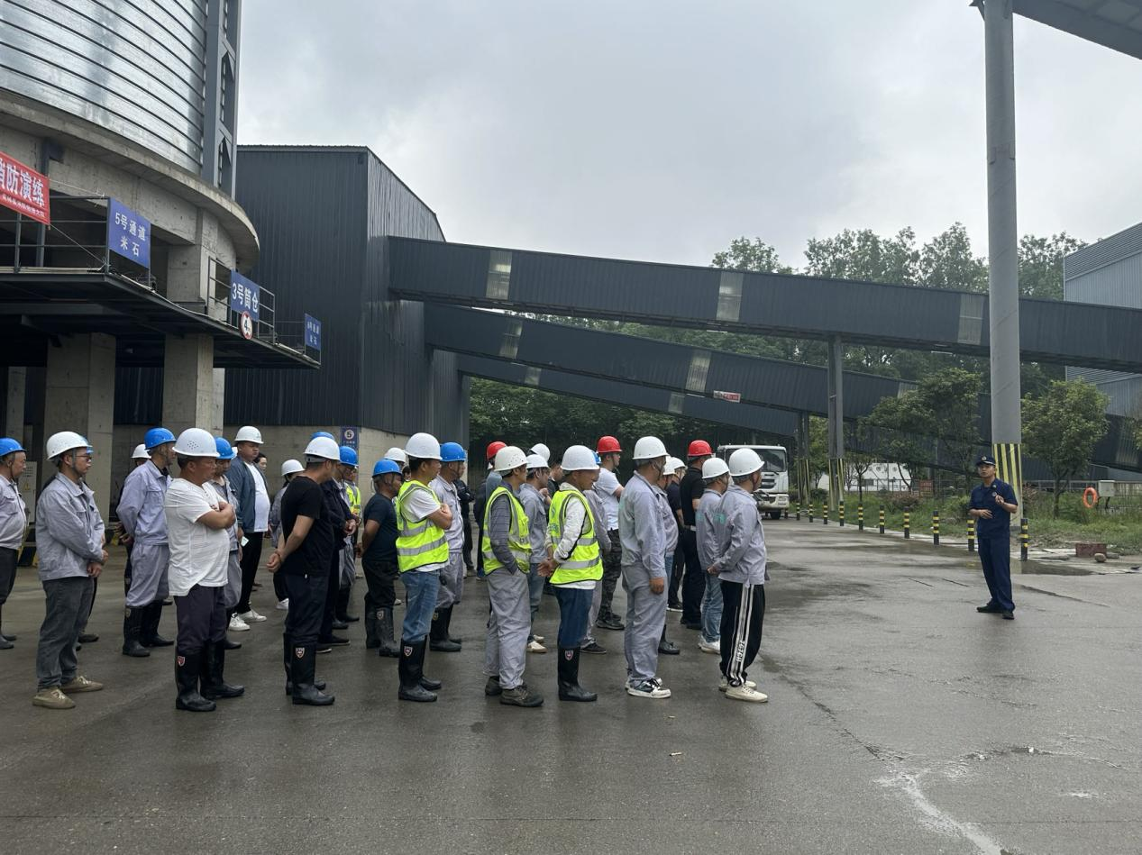 開展消防安全培訓演練，上好安全“必修課”